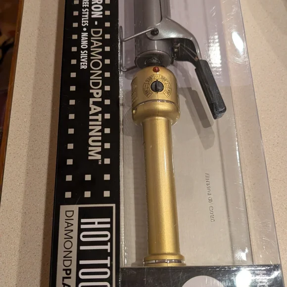Hot Tools Diamond Platinum Gold Curling Iron - Picture 2 of 14